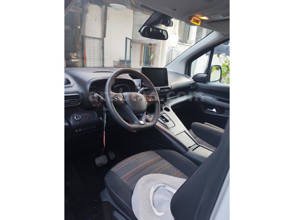 Sahibinden Opel Combo 1.5 CDTI Ultimate 2024 Model Beyaz