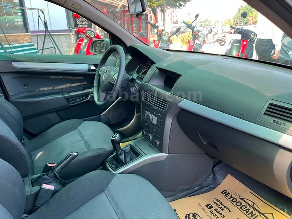 BEYDOĞANLAR'DAN 2006 MODEL OPEL ASTRA 1.3 CDTİ ENJOY PAKET