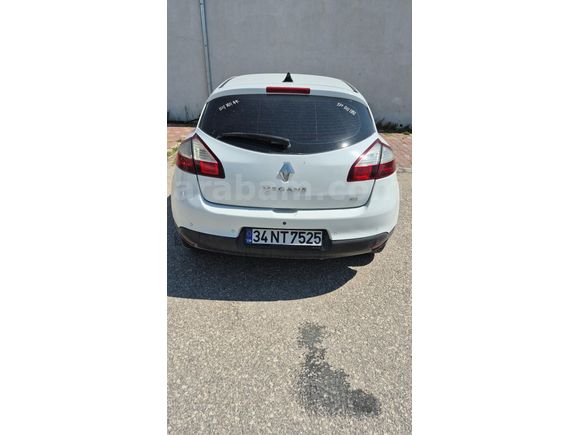 Sahibinden Renault Megane 1.5 dCi Touch Plus 2015 Model