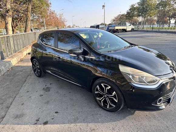 Sahibinden Renault Clio 0.9 TCe Touch 2012 Model