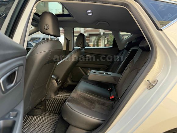 SEAT LEON MAKYAJLI SANROOFLU 1.6TDİ