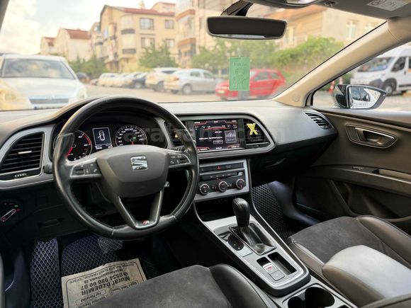 SEAT LEON MAKYAJLI SANROOFLU 1.6TDİ