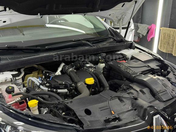 1.5 DIZEL OTOMATİK TOUCH PLUS KUSURSUZ MEGANE