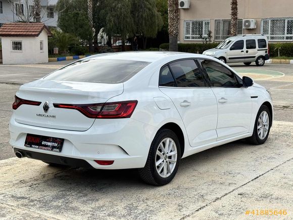 1.5 DIZEL OTOMATİK TOUCH PLUS KUSURSUZ MEGANE