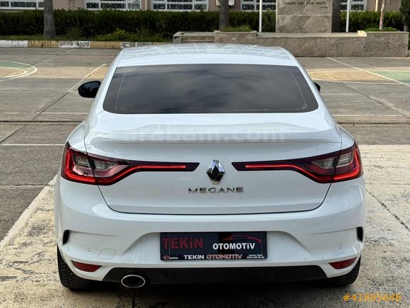 1.5 DIZEL OTOMATİK TOUCH PLUS KUSURSUZ MEGANE