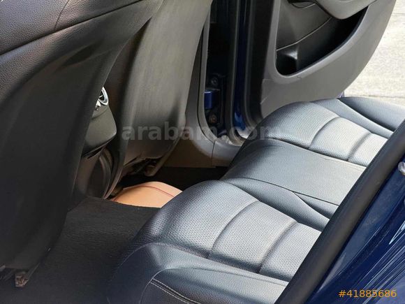HATASIZ 2017 MODEL MERCEDES C200 D AMG SAAT/ELK BAKAJ
