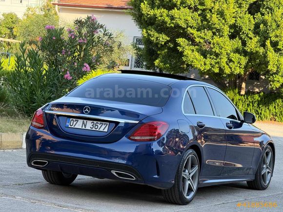 HATASIZ 2017 MODEL MERCEDES C200 D AMG SAAT/ELK BAKAJ