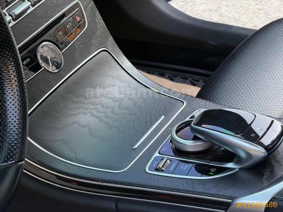 HATASIZ 2017 MODEL MERCEDES C200 D AMG SAAT/ELK BAKAJ