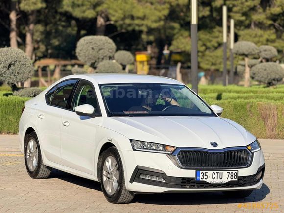 2021 SKODA OCTAVIA E-TEC ELITE 71.000 KM HATASIZ BOYASIZ