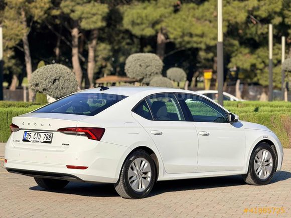 2021 SKODA OCTAVIA E-TEC ELITE 71.000 KM HATASIZ BOYASIZ