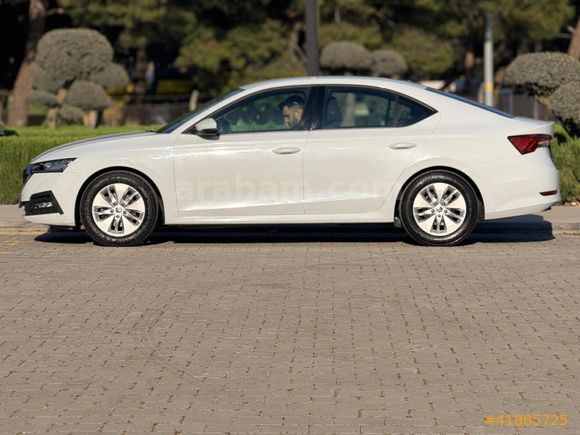2021 SKODA OCTAVIA E-TEC ELITE 71.000 KM HATASIZ BOYASIZ