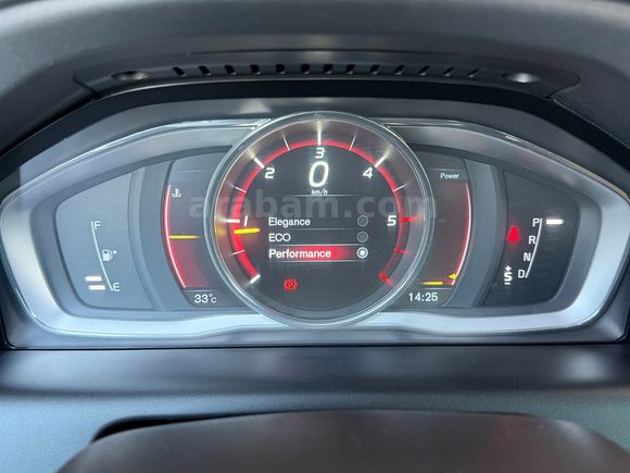 AKTİF 2014 VOLVO XC60 2.0 D4 ADVANCE EXTRA BAKIMLI FULL BOYASIZ