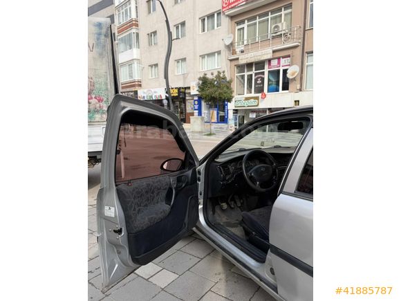 BBT/ den 1998 VECTRA 2.0 16v GLS