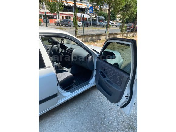 Sahibinden Hyundai Accent 1.3 Admire 2006 Model