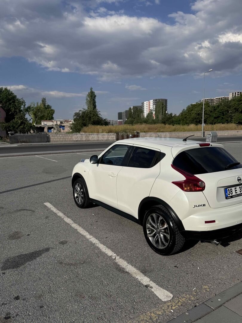 Galeriden Nissan Juke 1.5 dCi Sport Pack 2014 Model Kayseri 125.416 km Beyaz 5