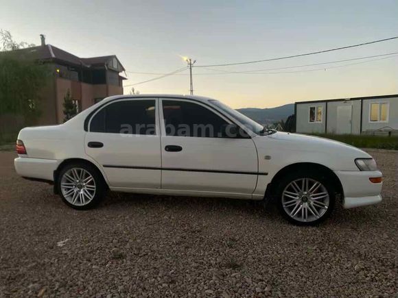 Sahibinden Toyota Corolla 1.6 XEi 1995 Model 