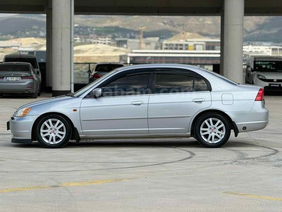 Sahibinden full orjinal hatasız civic