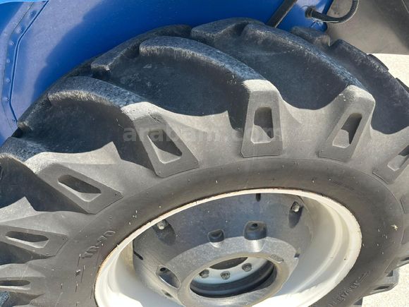 NewHOLLAND 55-56s Temiz 4x4