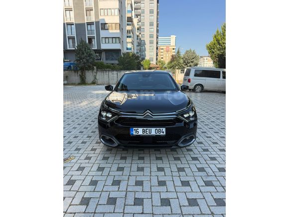 Sahibinden Citroen C4 1.2 PureTech Shine 2023 Model