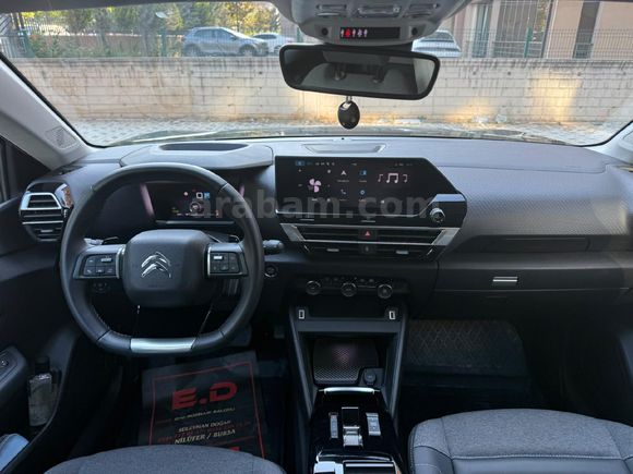Sahibinden Citroen C4 1.2 PureTech Shine 2023 Model