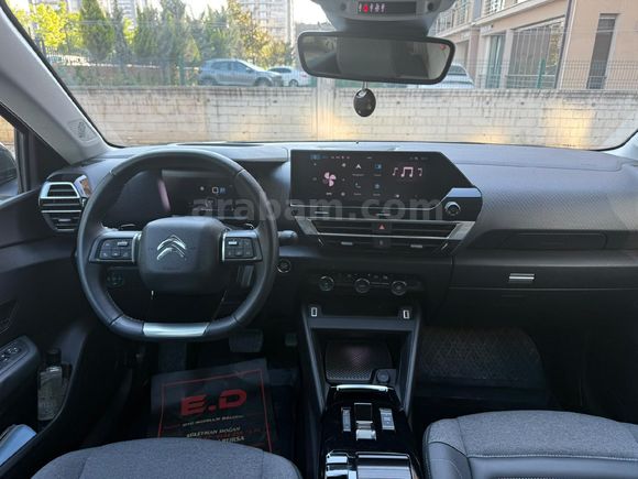 Sahibinden Citroen C4 1.2 PureTech Shine 2023 Model