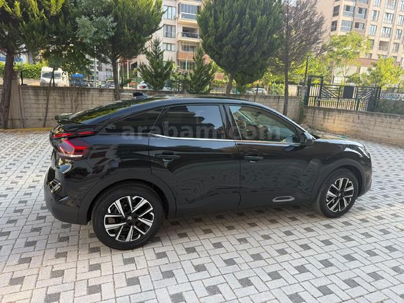 Sahibinden Citroen C4 1.2 PureTech Shine 2023 Model