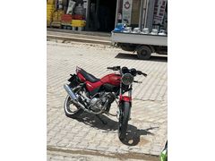Yamaha YBR 125  2004  jilet gibi  