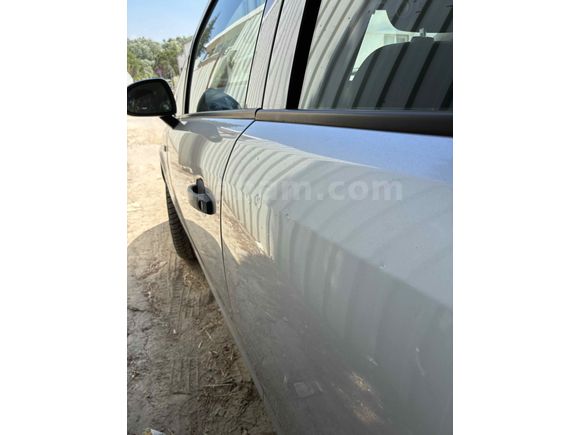 Sahibinden Opel Corsa 1.2 Essentia 2013 Model 