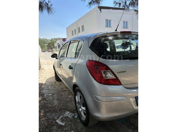 Sahibinden Opel Corsa 1.2 Essentia 2013 Model 