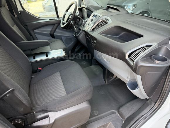AKTİF den 2017 TRANSİT CUSTOM 330 L TREND PANELVAN 126.000 KM'DE
