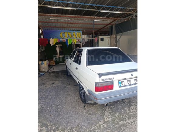 Sahibinden Renault R 9 1.4 Broadway 1992 Model