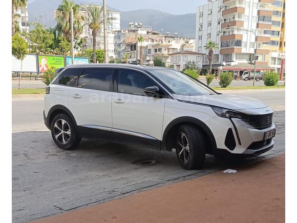 Sahibinden Peugeot 5008 1.5 BlueHDI Allure 2021 Model  136.000 km Beyaz