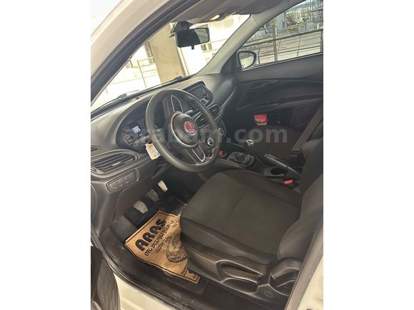 Sahibinden Fiat Egea 1.3 Multijet Easy 2023 Model 