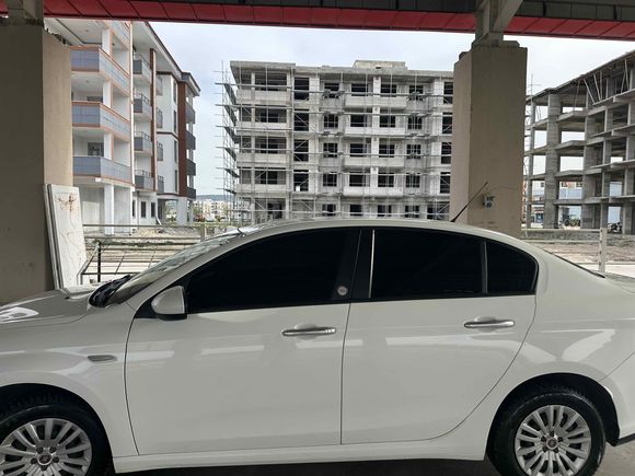 Sahibinden Fiat Egea 1.3 Multijet Easy 2023 Model 