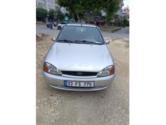 Sahibinden Ford Fiesta 1.25 Ghia 2000 Model