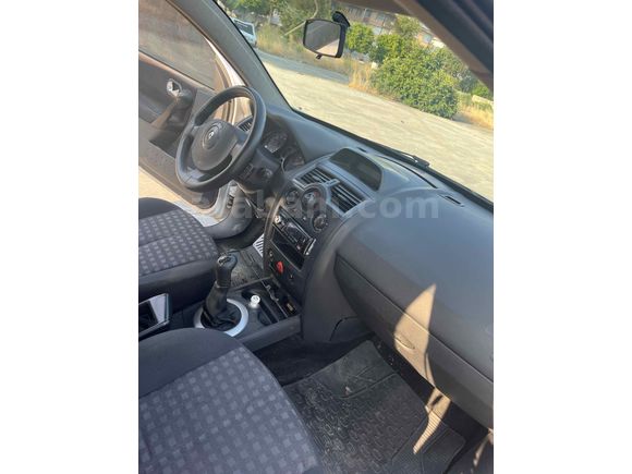 Sahibinden Renault Megane 1.6 Authentique 2007 Model 