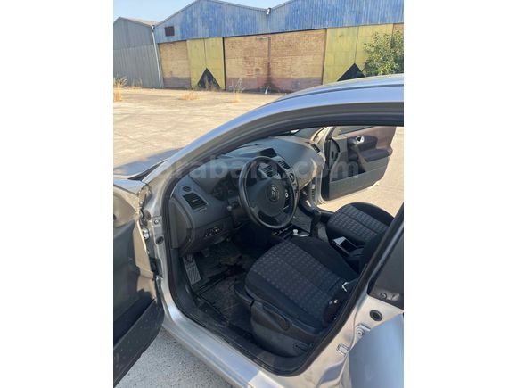 Sahibinden Renault Megane 1.6 Authentique 2007 Model 