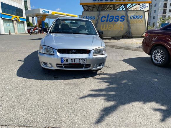 HYUNDAİ ACCENT OTOMATİK VİTES 2001 MODEL