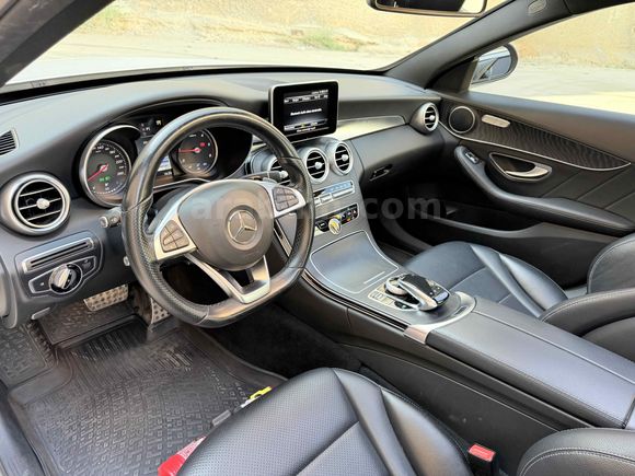 SAHİBİNDEN TERTEMİZ MERCEDES C200d AMG İMZALI SERİ/TOUCH PAD/ANALOG SAAT 