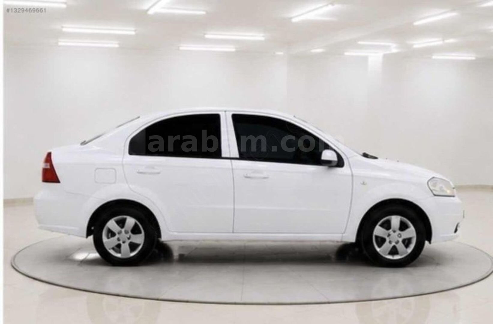 Galeriden Chevrolet Aveo 1.2 LS 2010 Model Burdur 160.000 km Beyaz 3
