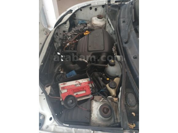 otomobil ruhsatlı Renault Kangoo 1.9 D 2000 Model