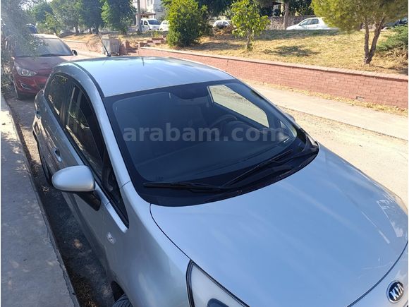 Sahibinden Kia Rio 1.4 CRDi Comfort 2016 Model
