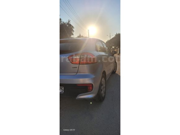 Sahibinden Kia Rio 1.4 CRDi Comfort 2016 Model