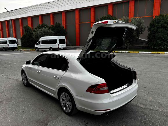 Sahibinden Skoda SuperB 1.6 TDI Elegance 2014 Model 