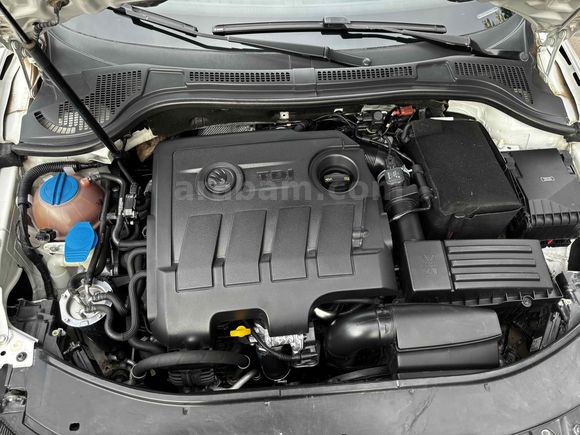 Sahibinden Skoda SuperB 1.6 TDI Elegance 2014 Model 