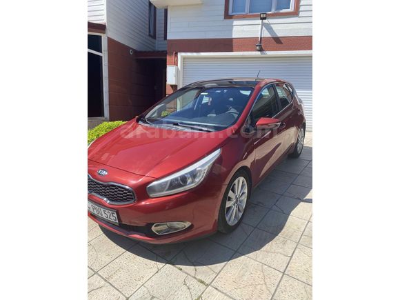 Sahibinden Kia Ceed 1.6 CRDi Concept Plus 2015 Model 