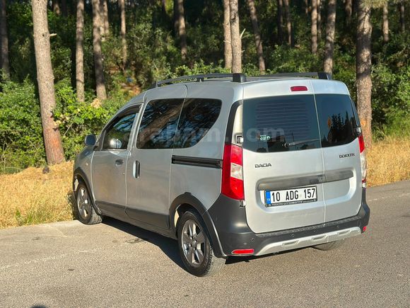 Galeriden Dacia Dokker 1.5 DCi Stepway 2016 Model İstanbul