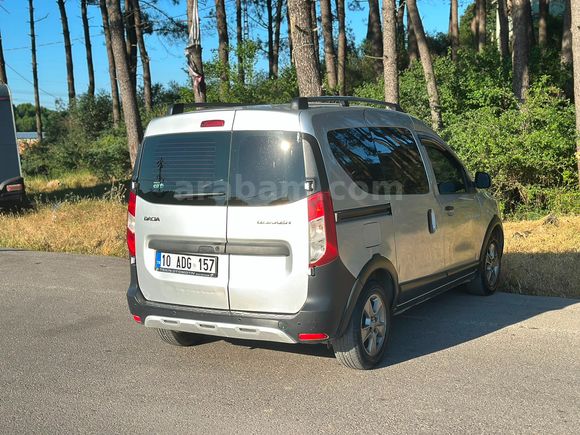 Galeriden Dacia Dokker 1.5 DCi Stepway 2016 Model İstanbul