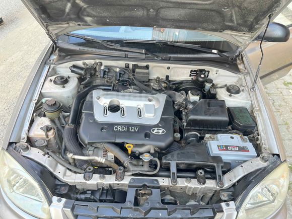 Sahibinden Hyundai Accent 1.5 CRDi Admire 2004 Model 