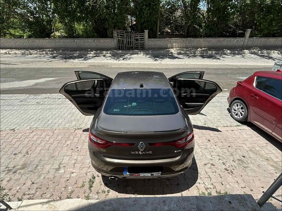 Sahibinden Renault Megane 1.5 dCi Icon 2018 Model 